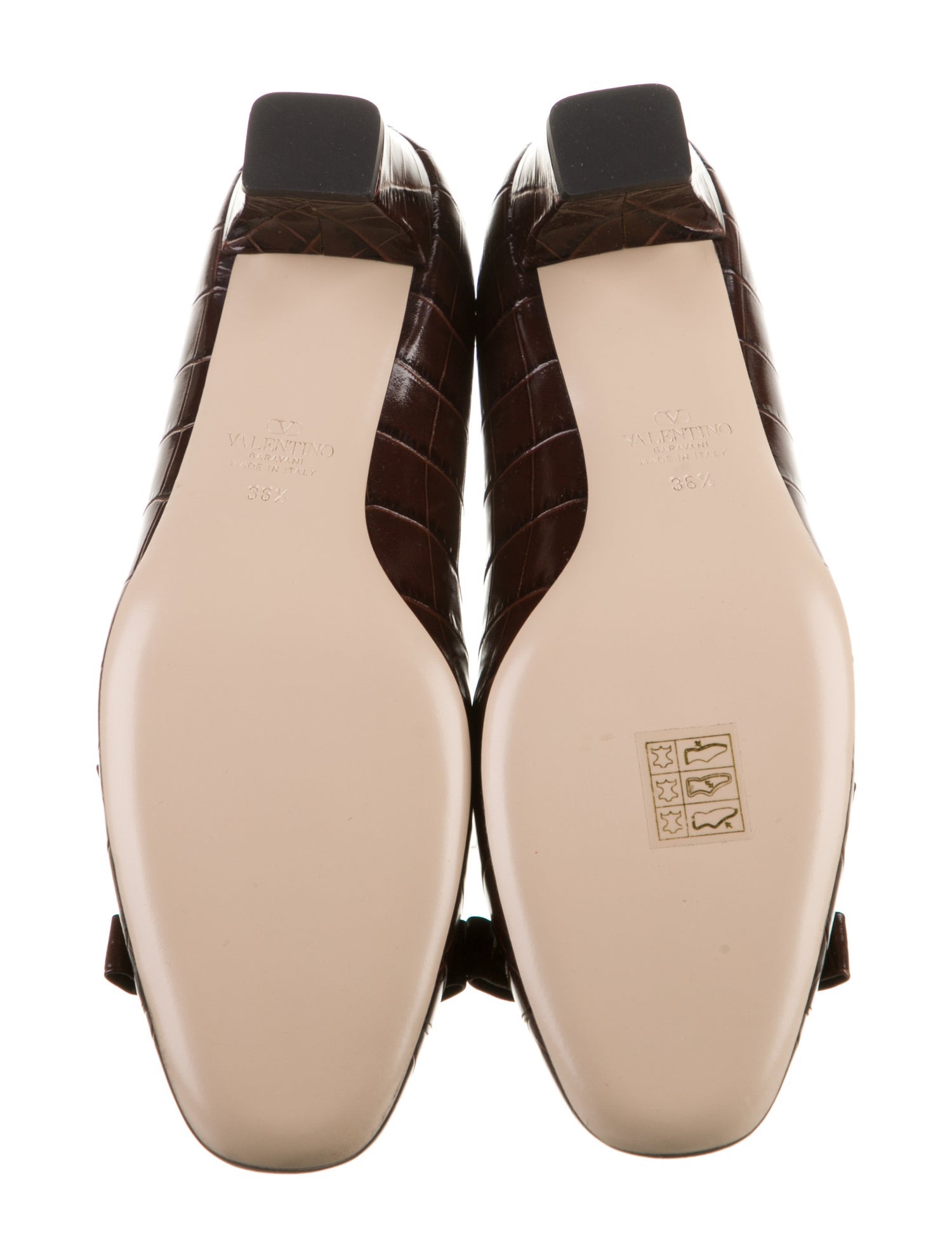 Valentino Embossed Leather Printed Pumps